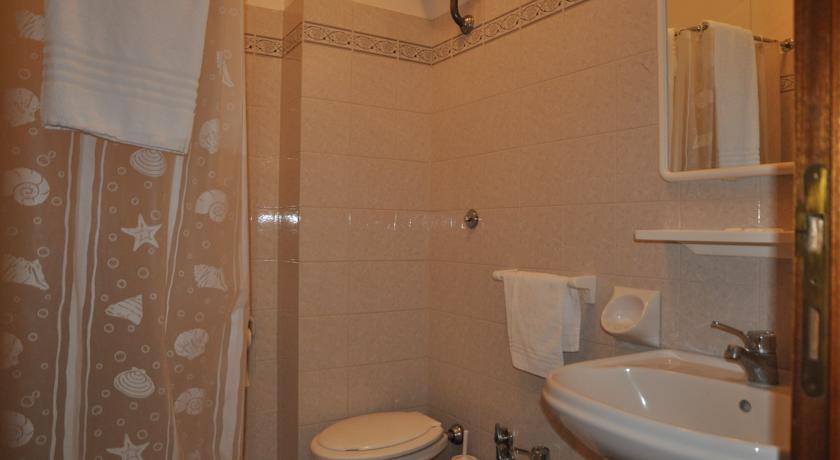 Hotel Terme Di San Vittore Genga  Chambre photo
