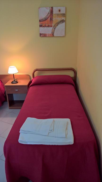 Hotel Terme Di San Vittore Genga  Extérieur photo